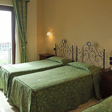 Hotel Primavera Dell'Etna زافيرانا إتنيا المظهر الخارجي الصورة