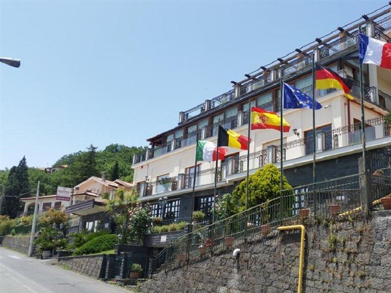 Hotel Primavera Dell'Etna زافيرانا إتنيا المظهر الخارجي الصورة