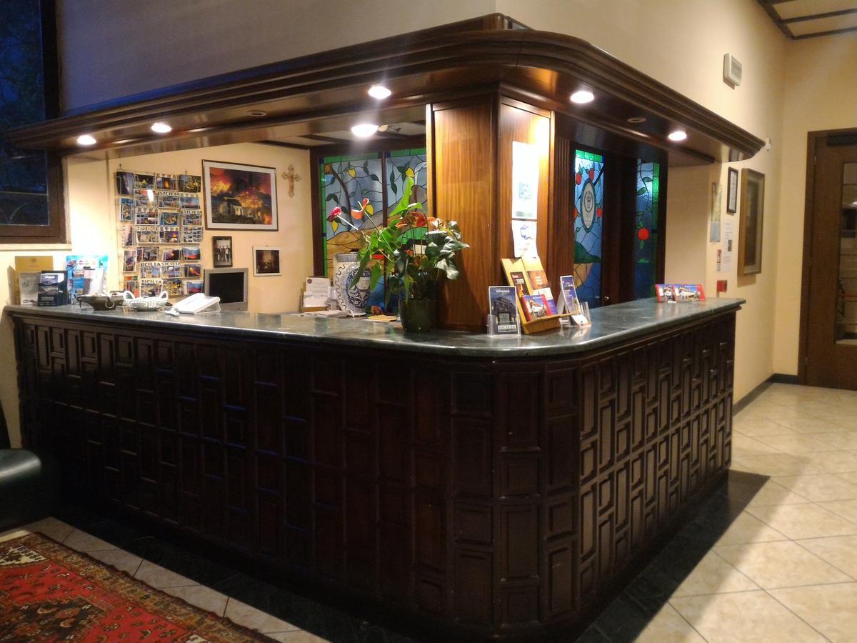 Hotel Primavera Dell'Etna زافيرانا إتنيا المظهر الخارجي الصورة