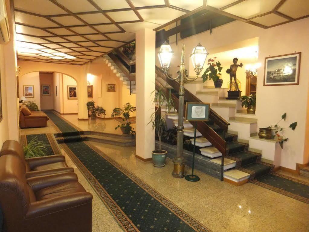 Hotel Primavera Dell'Etna زافيرانا إتنيا المظهر الخارجي الصورة