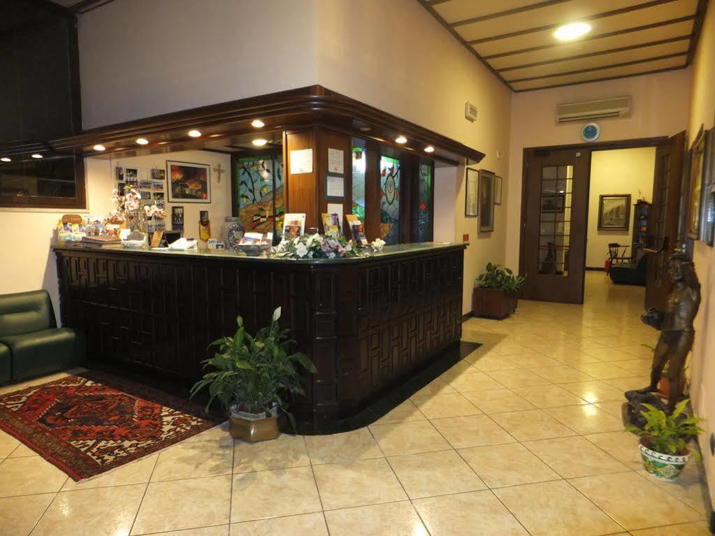 Hotel Primavera Dell'Etna زافيرانا إتنيا المظهر الخارجي الصورة